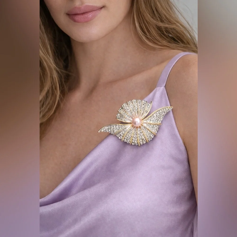 Anthropologie dazzling brooch
